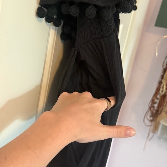 Aerie Black Strapless Flowy Pom Pom Jumpsuit with Pockets Sz Small Vacation - Picture 10 of 10